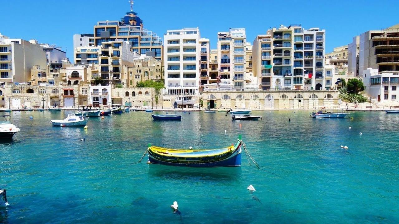 Seaside Oasis Your Own Private Getaway In St Julians سانت جوليان المظهر الخارجي الصورة