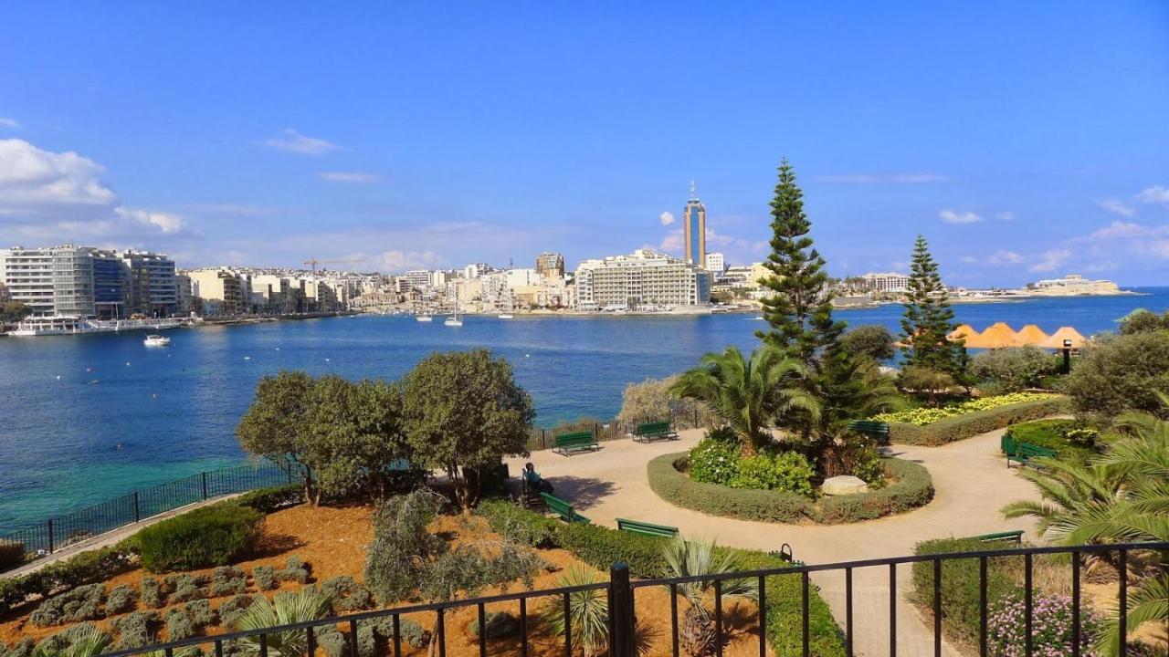 Seaside Oasis Your Own Private Getaway In St Julians سانت جوليان المظهر الخارجي الصورة